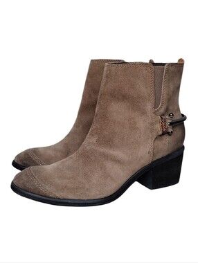 Donald J. Pliner Digg Suede Ankle Boots Sz 7.5M